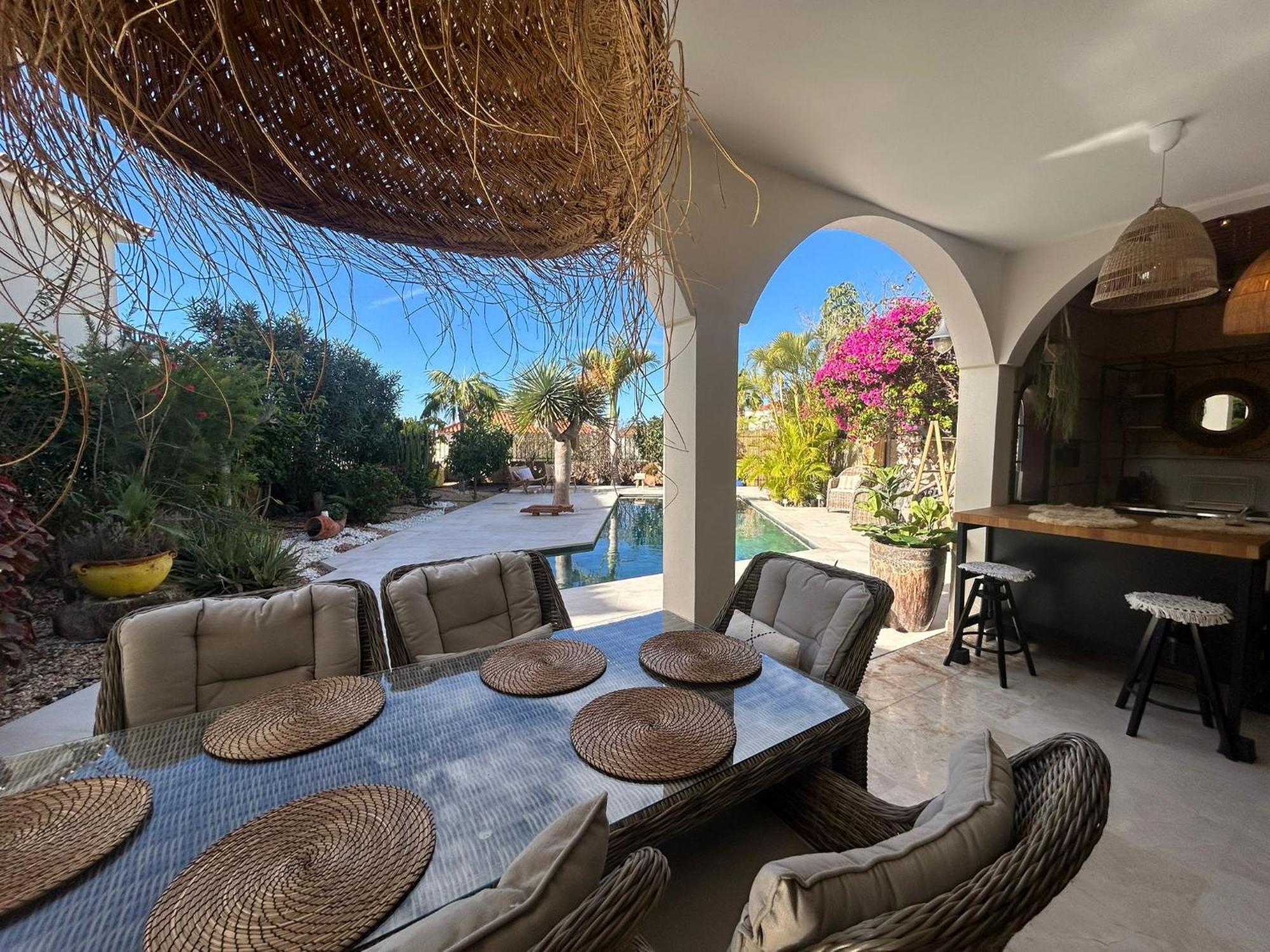 Villa Ibiza - Beautiful House With Private Pool Chayofa Eksteriør bilde