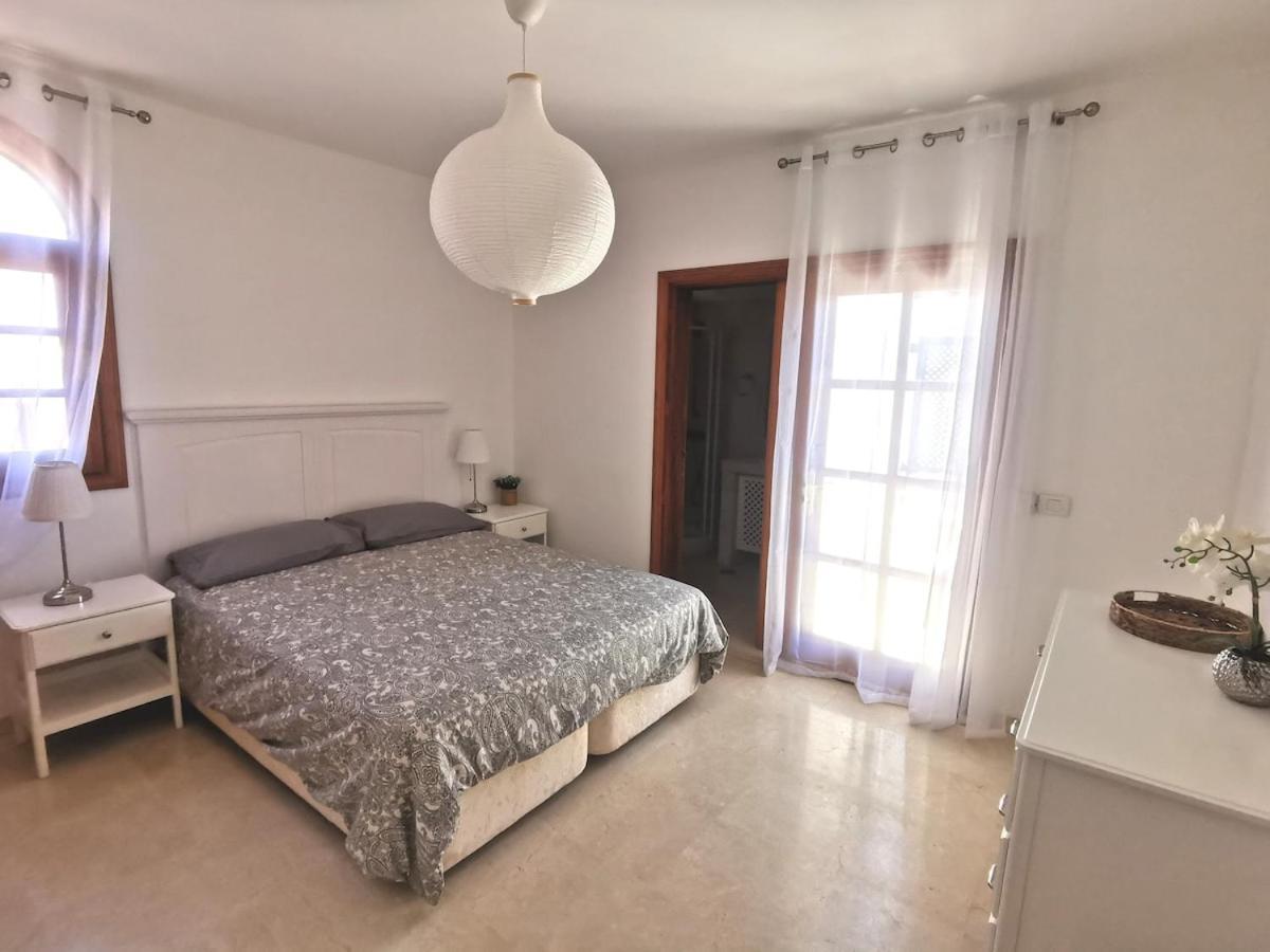 Villa Ibiza - Beautiful House With Private Pool Chayofa Eksteriør bilde