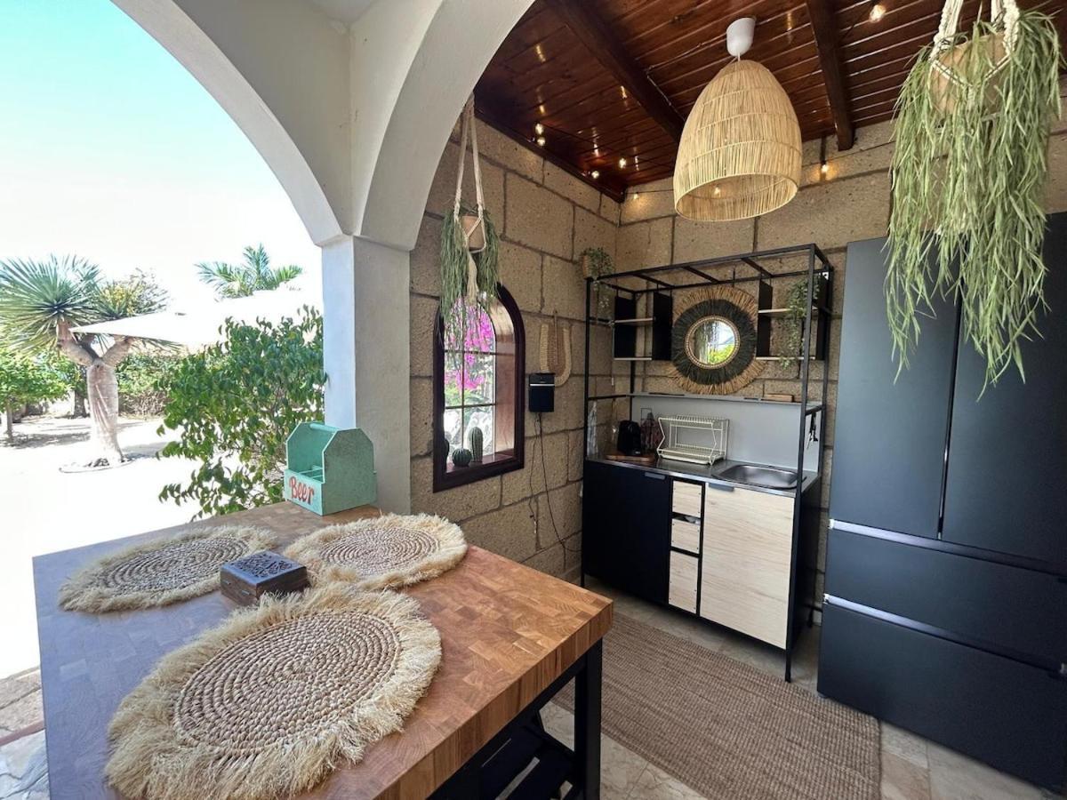 Villa Ibiza - Beautiful House With Private Pool Chayofa Eksteriør bilde